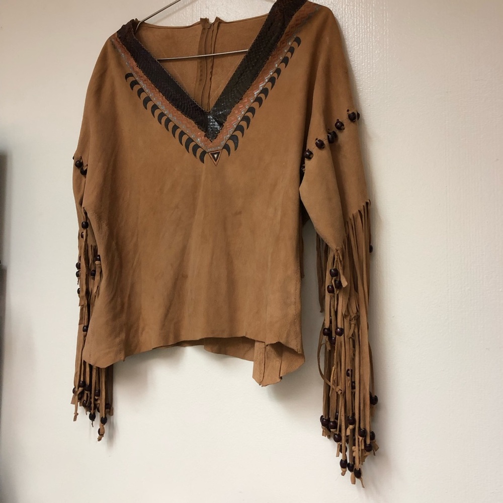 Vintage Hand Painted Suede Python Wood Beaded Top - image 5